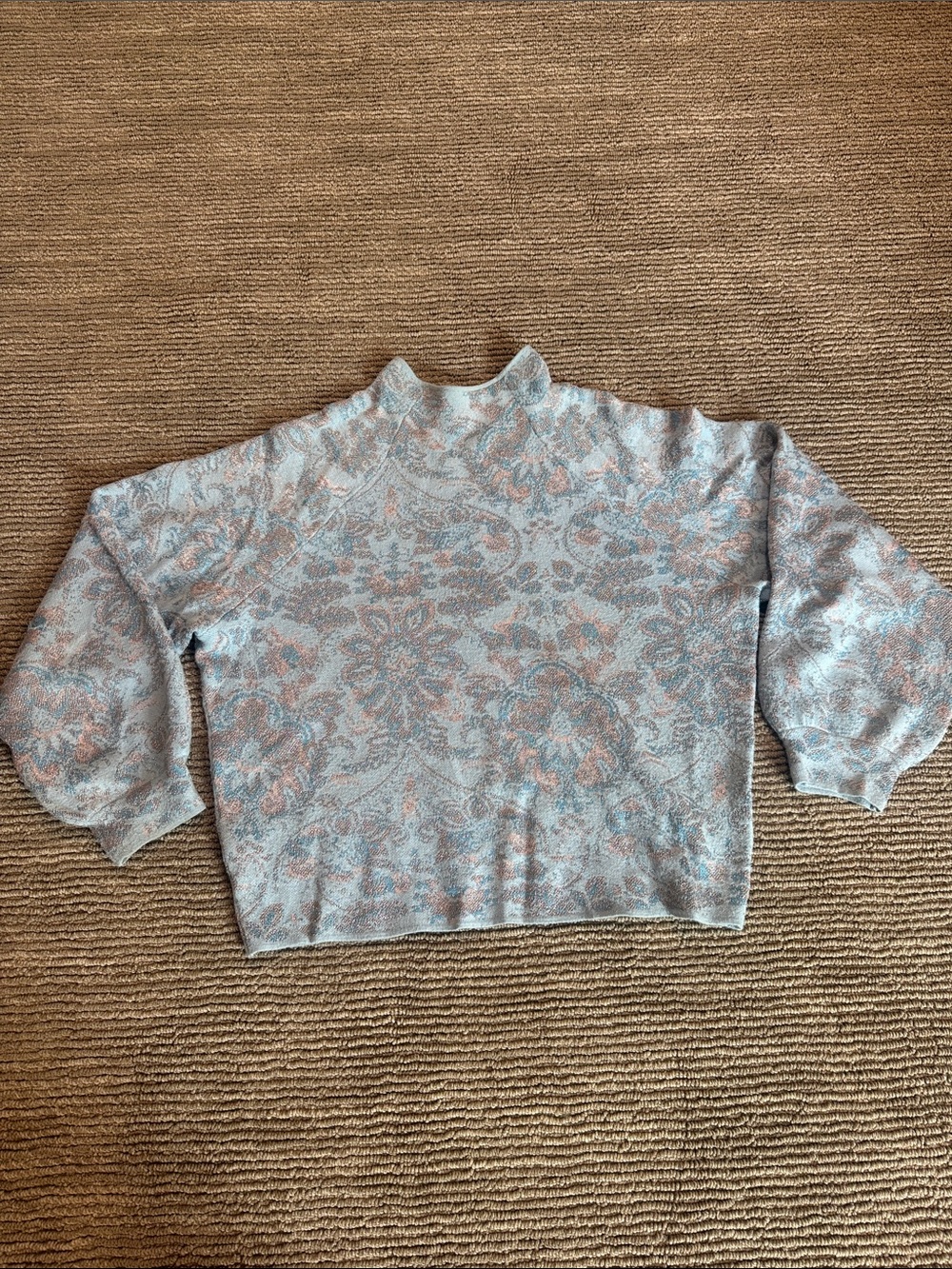 XL Anthropologie cropped sweater sparkly flowers.